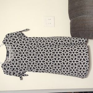 MSK woman's petite black and white dress size petite large